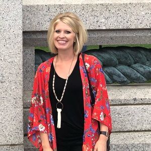 Meet your Posher, Nicole